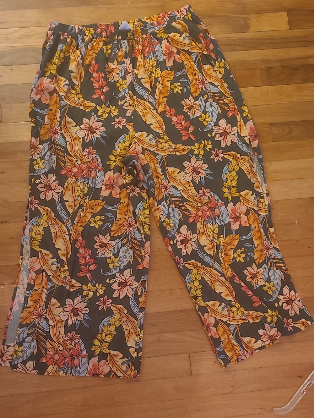 Sanctuary Gray Wide-Leg Floral Pants with Yellow & Pink Accents